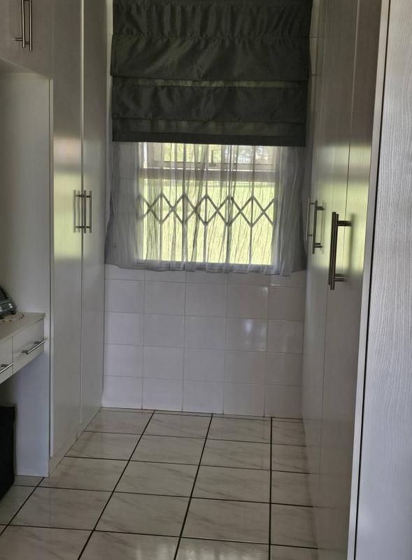 3 Bedroom Property for Sale in Oranjeville Free State